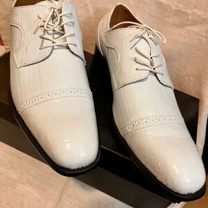 Bolano Elegant White Crocodile Pattern Men's Dress Shoes